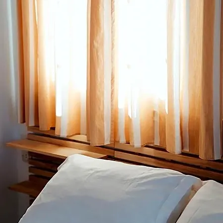 Bofor & Hotell 2*